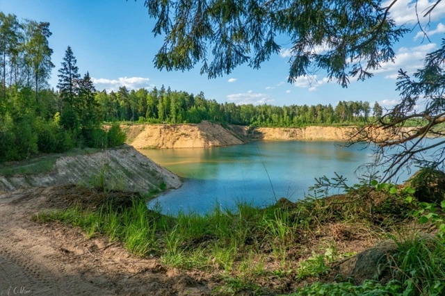 Купавинский карьер
Это живописный песчаный карьер, р...