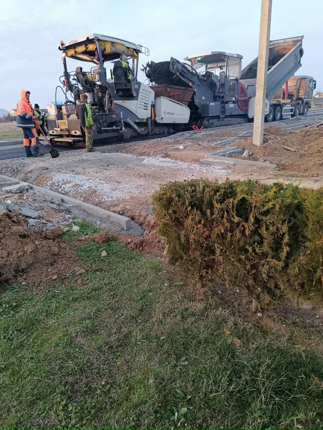 Аллея Дружбы лот 2, трасса 4
Асфальтеры субподрядчик?...