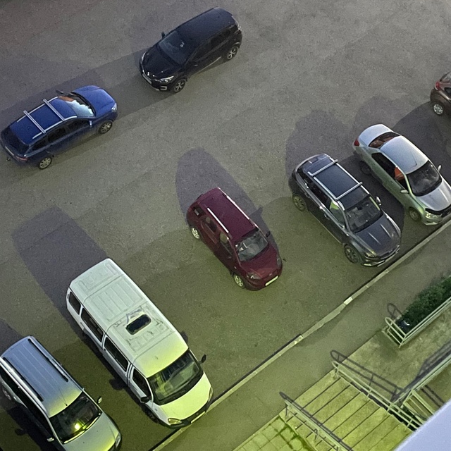 Уважаемый(-ая), научитесь парковаться, чтобы другим жит...