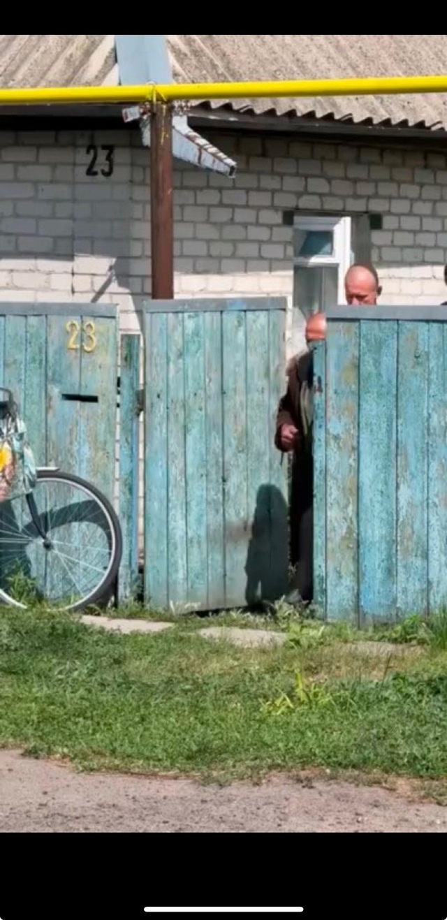 С этими парнями лучше лишний раз конечно не связыватьс...