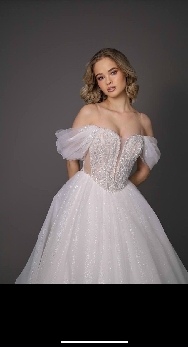 Здравствуйте!
Очень нужен ваш совет)
Какие украшения п?...