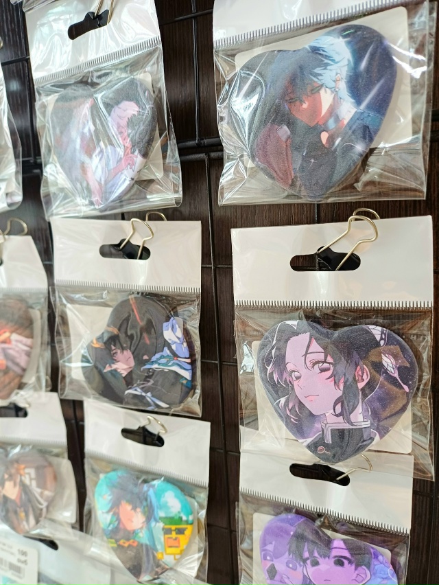 Устали от обычных круглых знаков? Теперь у нас в наличи...