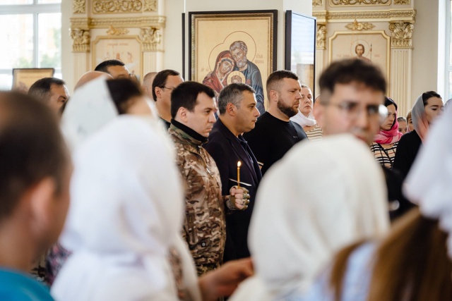 ? В Курске проходит церемония прощания с пятилетним Т...