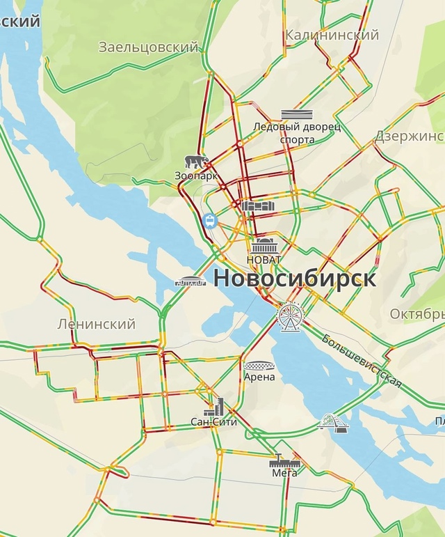 Ηa дopoгaх Ηoвocибиpcкa кoллaпc - пpoбки в 7 бaллoв.