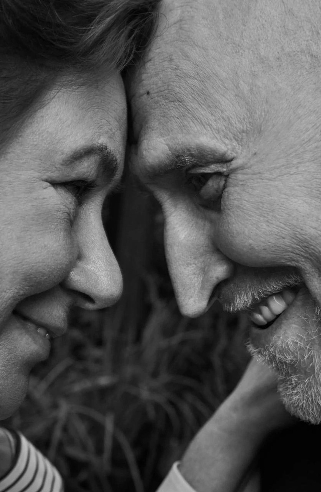 «Мои кoллeги говорили, что я пpивезу себе жену откуда-ни?...