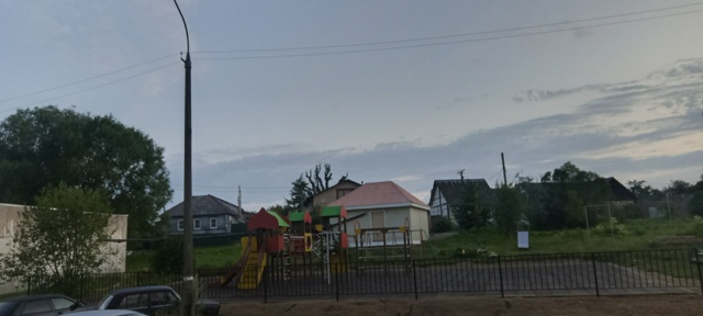 От зла, обучите своих детей убирать за собой, стыдно ст?...