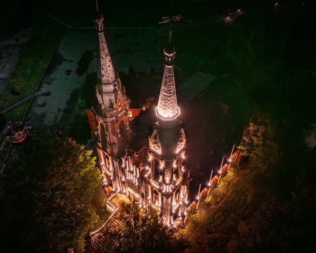 Готический собор в Рыбинске 😍
Костёл Святейшего Серд...
