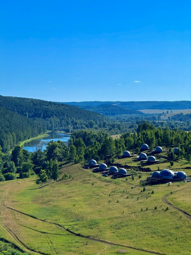 Башкирия, в окрестностях: села Айлино, села Малояз (ска?...