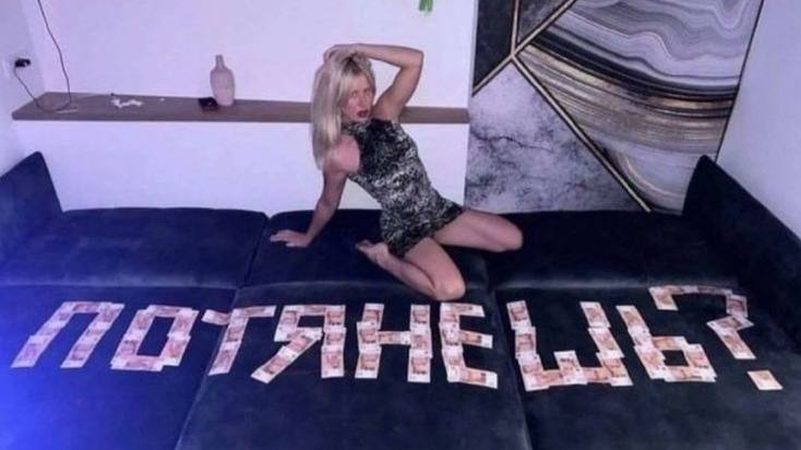 🔞 Стоимость услуг секс-работниц в Москве в новогоднюю ночь вырастет в 5 раз
Если в обычные дни цены