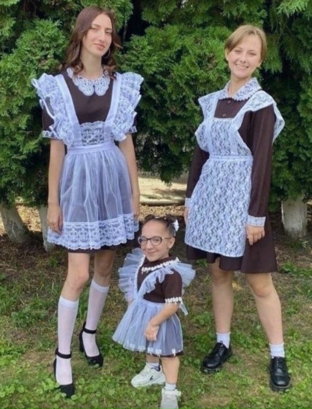 Рост Полины Скорик из Курской области составляет всег?...