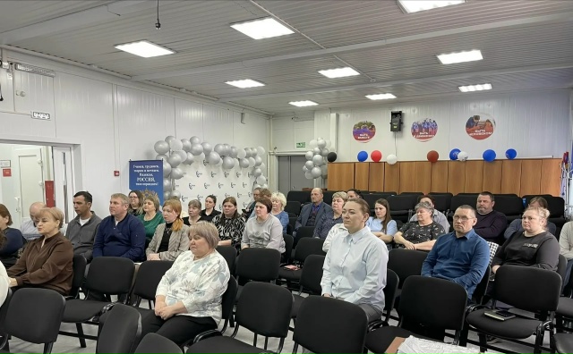 🎭 Премьера в БАТ: Студенческий театр «Лирики» предста...