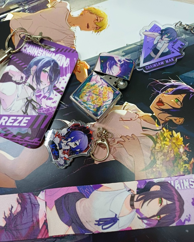 Небольшая подборка товаров с Резе💣
Пишите в коммента...