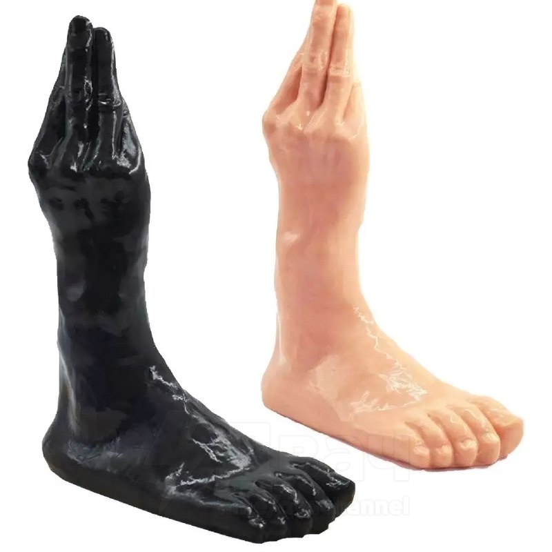 В 2025 году главным трендом у россиян стали… рукостопы для фистинга — на маркетплейсах их продажи по