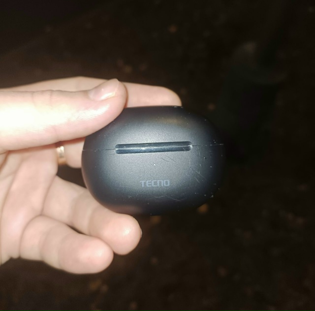 Добрый вечер)
Находка! Нашли чехол без наушников ,ул юж...