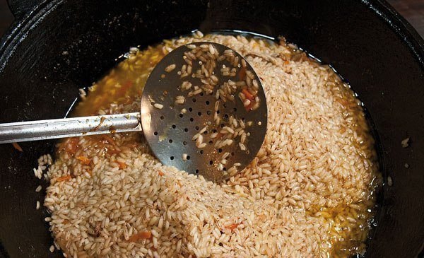 НАСТОЯЩИЙ ПЛОВ.
Ингредиенты:
Репчатый лук 100 г
Морковь...