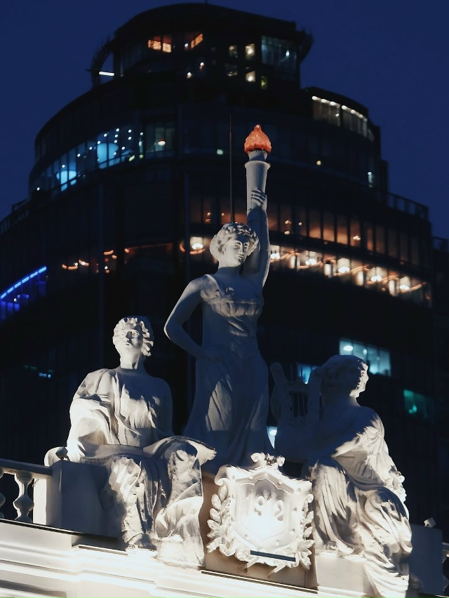 Прекрасный вечер в Екатеринбурге🌆
📸:my_photo_tape