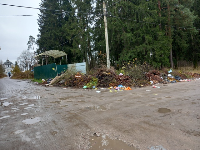 АНОНИМНО
Хорошо бы Администрация Луги увидела эту 