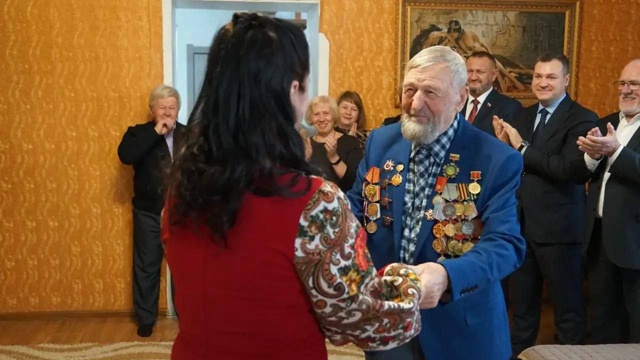 Сегодня свой день рождения отмечает Александр Иванови...