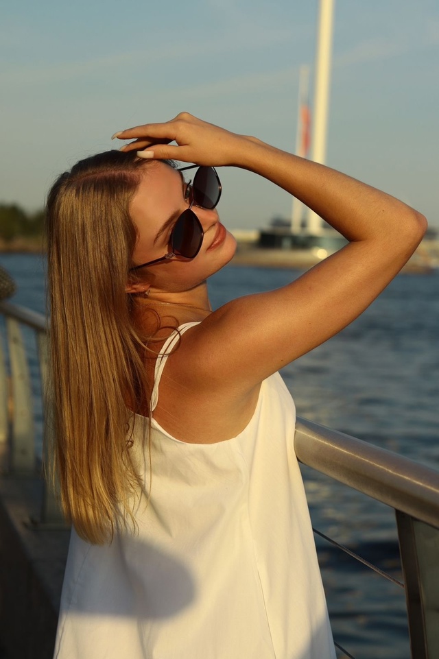 Милая моя доченька, с 19 - летием тебя!!!Ты самая лучшая в ...