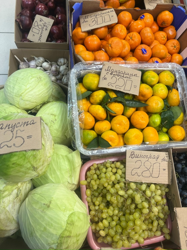 Здравствуйте)) магазин Анюта (Ленина 79) ждёт вас за свеж...