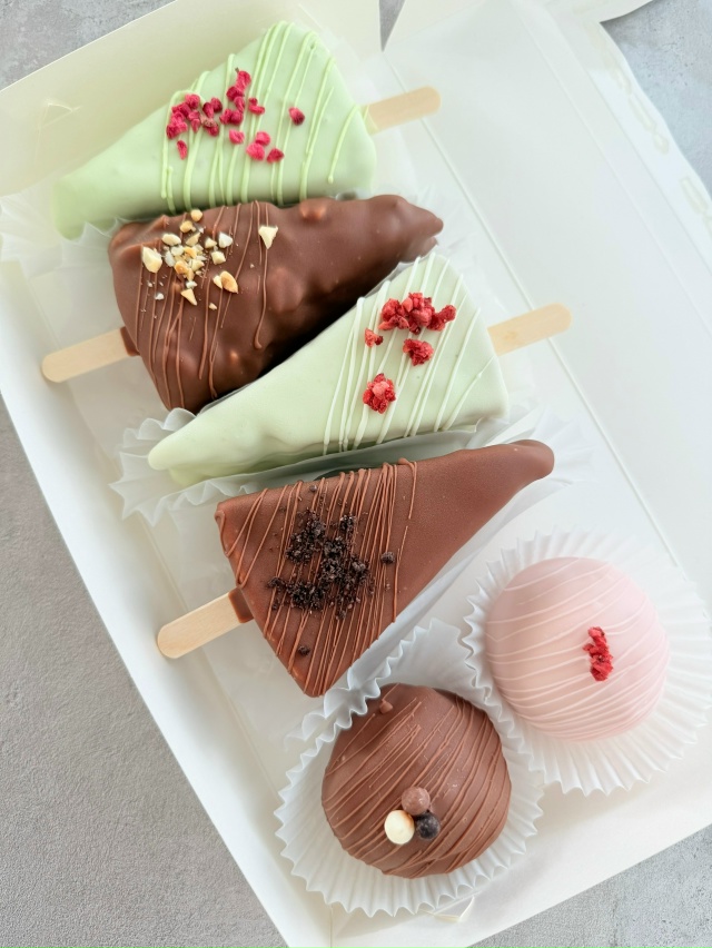 Всем привет! ?‍♀️
Меня зовут Саша,
С радостью пригот?...