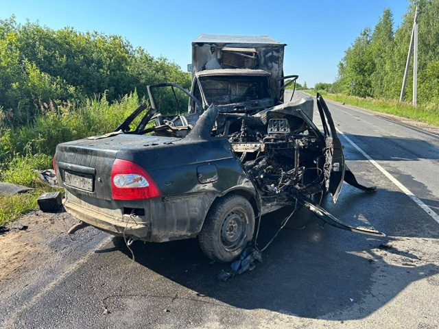 Смертельная авария с возгоранием произошла сегодня в 6...