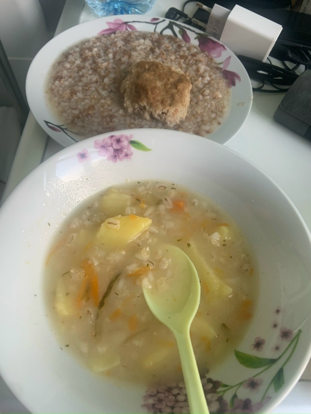 Тут как то, выложили пост о плохой еде в больницах. Скаж...