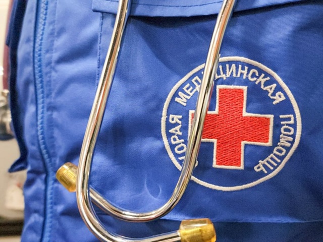 Медики скорой спасли жизнь жительнице деревни под Мож?...