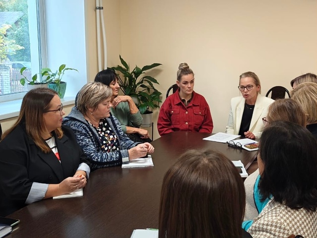 👨‍👩‍👧‍👦 В Вельске появился родительский комитет...