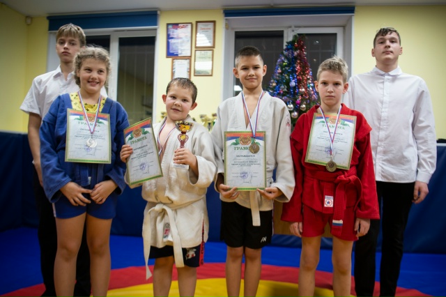 Турнир по самбо памяти тренера Владимира Солопова про?...