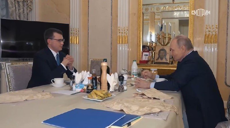 Девочки, наверно слышали, что в сети мощно хайпанул кефир «Эковакино» после съёмок документалки о Вл