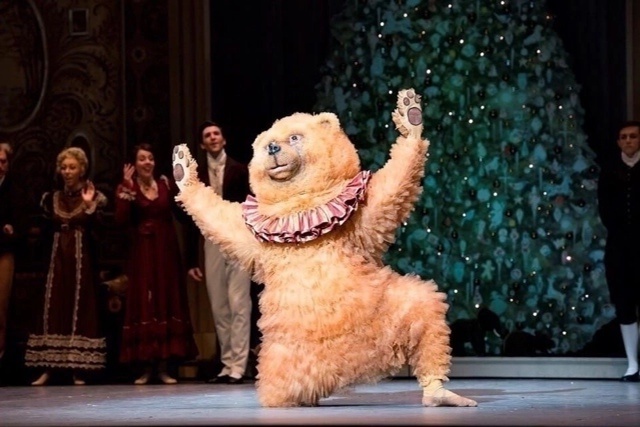 Зачем мои фото выложили?