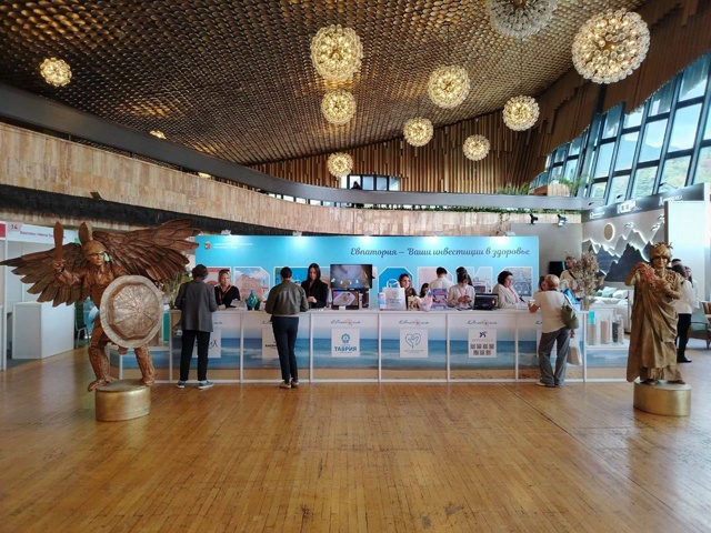 Стенд Евпатории на первой выставке активного отдыха «?...