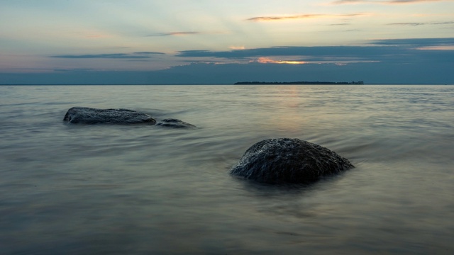 На берегу Рыбинского водохранилища 😍
📷 Алексей Глух...
