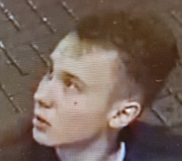 UPD - мальчик ездит без номеров на авто и регулярно не оп?...