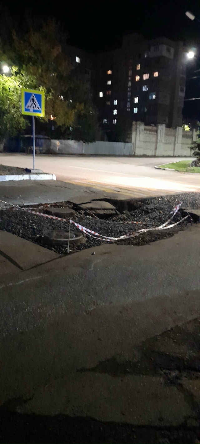 С днем водителя всех причастных.
Будьте осторожны, в 3м...