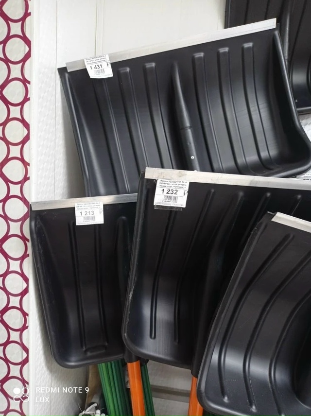 ❄ Зима ворвалась по-настоящему — снег лежит, мороз щип...