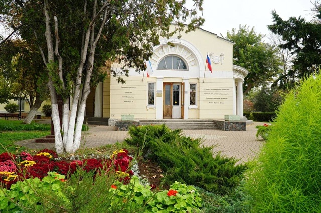 Сегодня Евпатория присоединилась к просветительской ?...