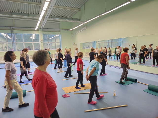 Под руководством инструкторов во Дворце спорта «Импул...