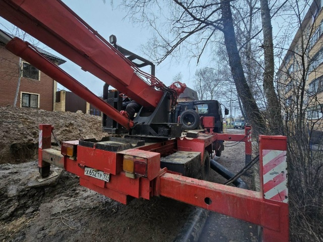 В Можайске коммунальщики меняют более 1,7 км теплосетей...