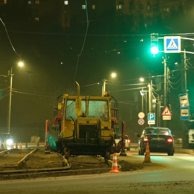 👉В Смоленске продлили сроки ремонта трамвайных путей...