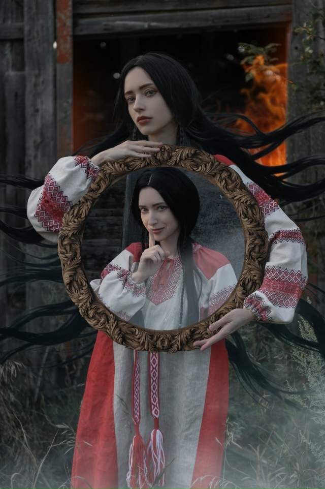 🌫 Шёпот прошлого и ветер перемен…
Этот косплей посвя?...