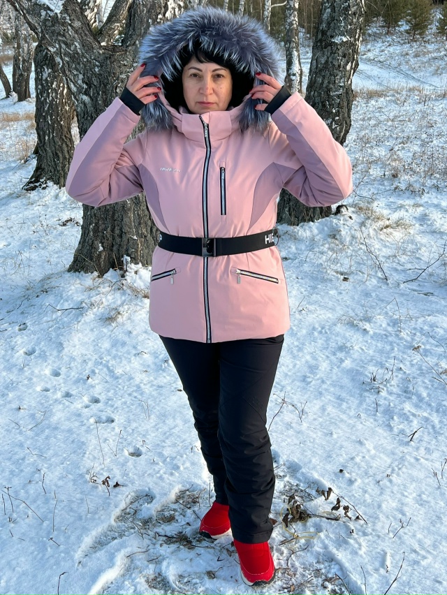 Магазин «SPORTIME»
erid: 2VtzqxV3To
ЗИМНЯЯ КОЛЛЕКЦИЯ ❗️
ГОРНОЛЫЖ...