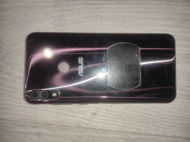 Найден телефон ASUS в районе улицы школьной вернем хозяи...