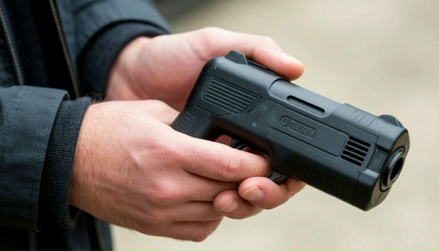 В России предложили запретить иностранцам покупать и ?...