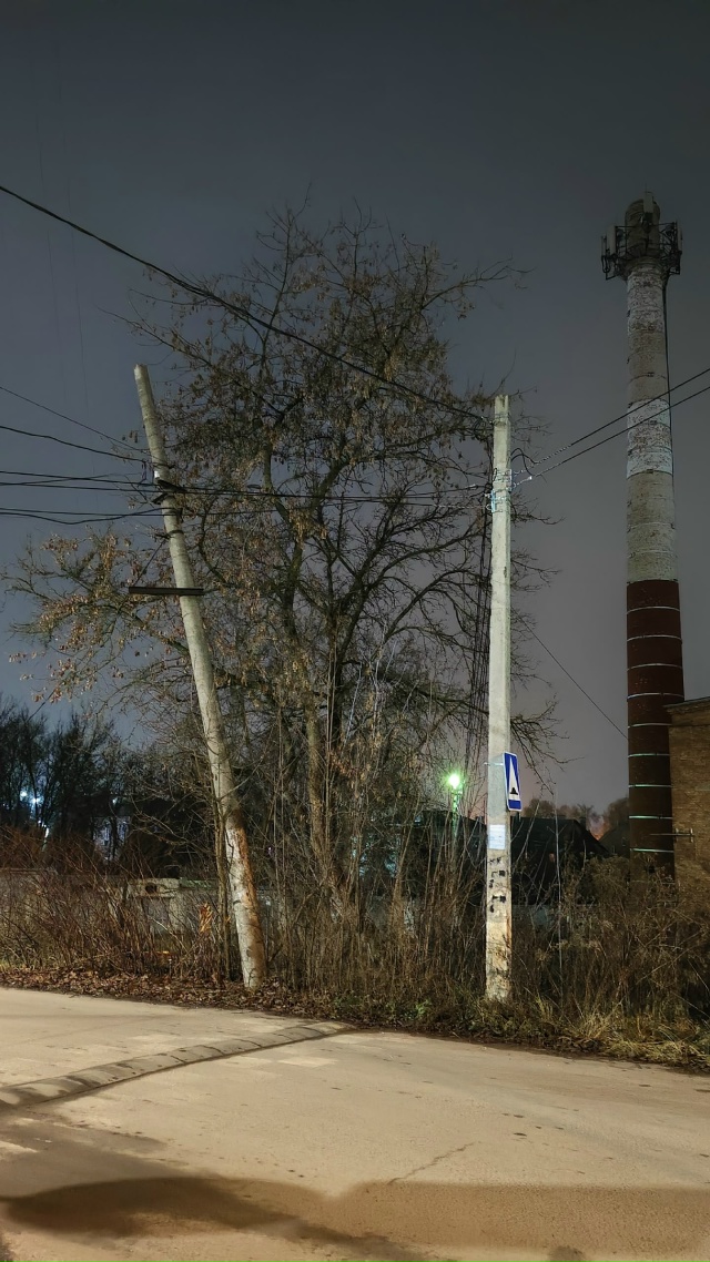 Ул. Гагарина. Прошло более месяца, как администрация на...