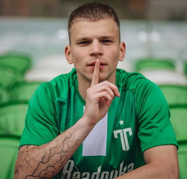 История, в которую трудно поверить, - но это случилось в...