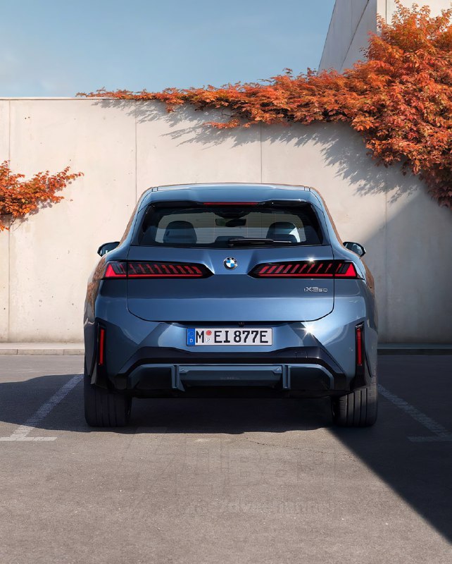 ❗️BMW официально показал новый iX3 с узкими «ноздрями» в стиле 80-х
Электрокроссовер оснащён моторо