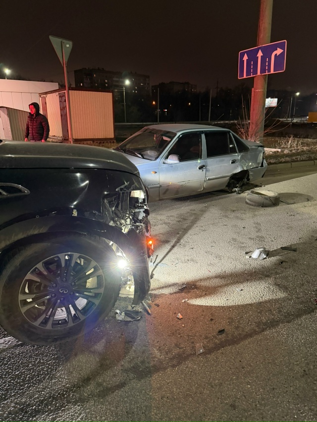 Просим помощи! 02.12.25 в 22-00 было дтп территориально восто...