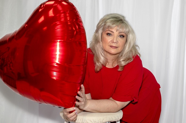 Праздники стучатся в двери! А это значит, что пора забы?...